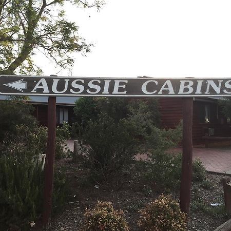 Aussie Cabins Hotel Dubbo Exterior photo